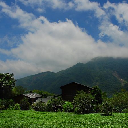 Walk Cloud Bed And Breakfast Meishan Exterior photo